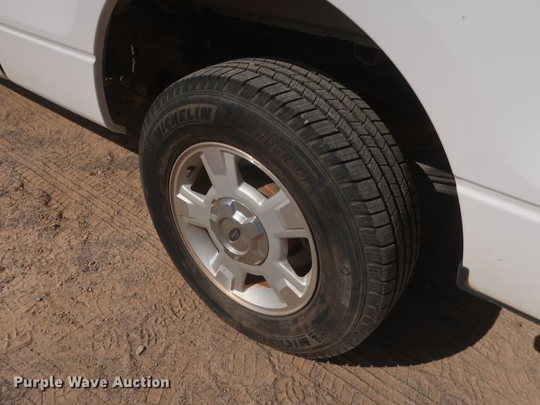 image for item HT9721 2014 Ford F150 XLT  SuperCab pickup truck