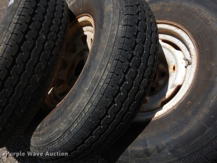 image for item HT9742 (4) 205/90R15 tires and wheels
