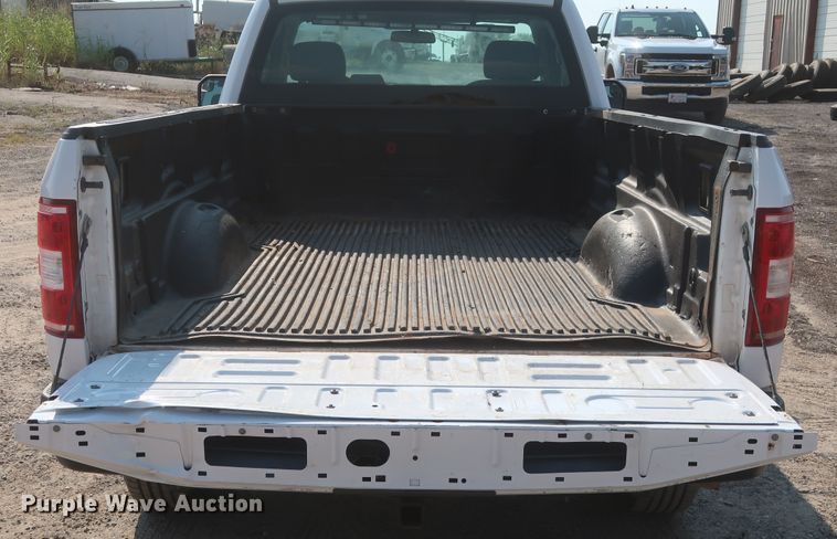 image for item HT9748 2018 Ford F150 XL  pickup truck