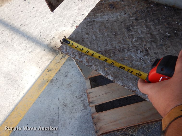 image for item HY9485 Fairbanks scale