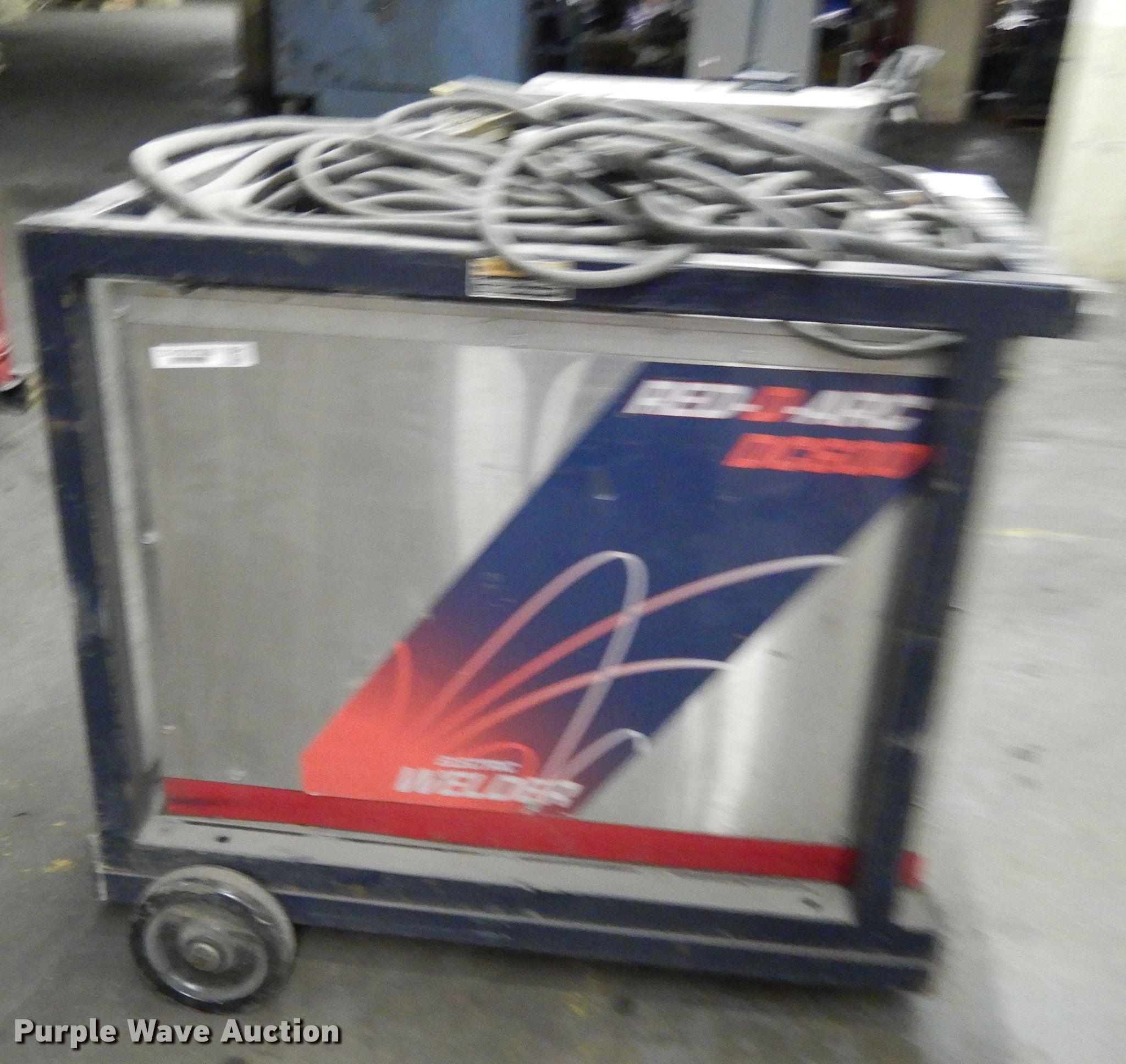 Reddarc DC600 welder in Topeka, KS Item DI7648 sold Purple Wave