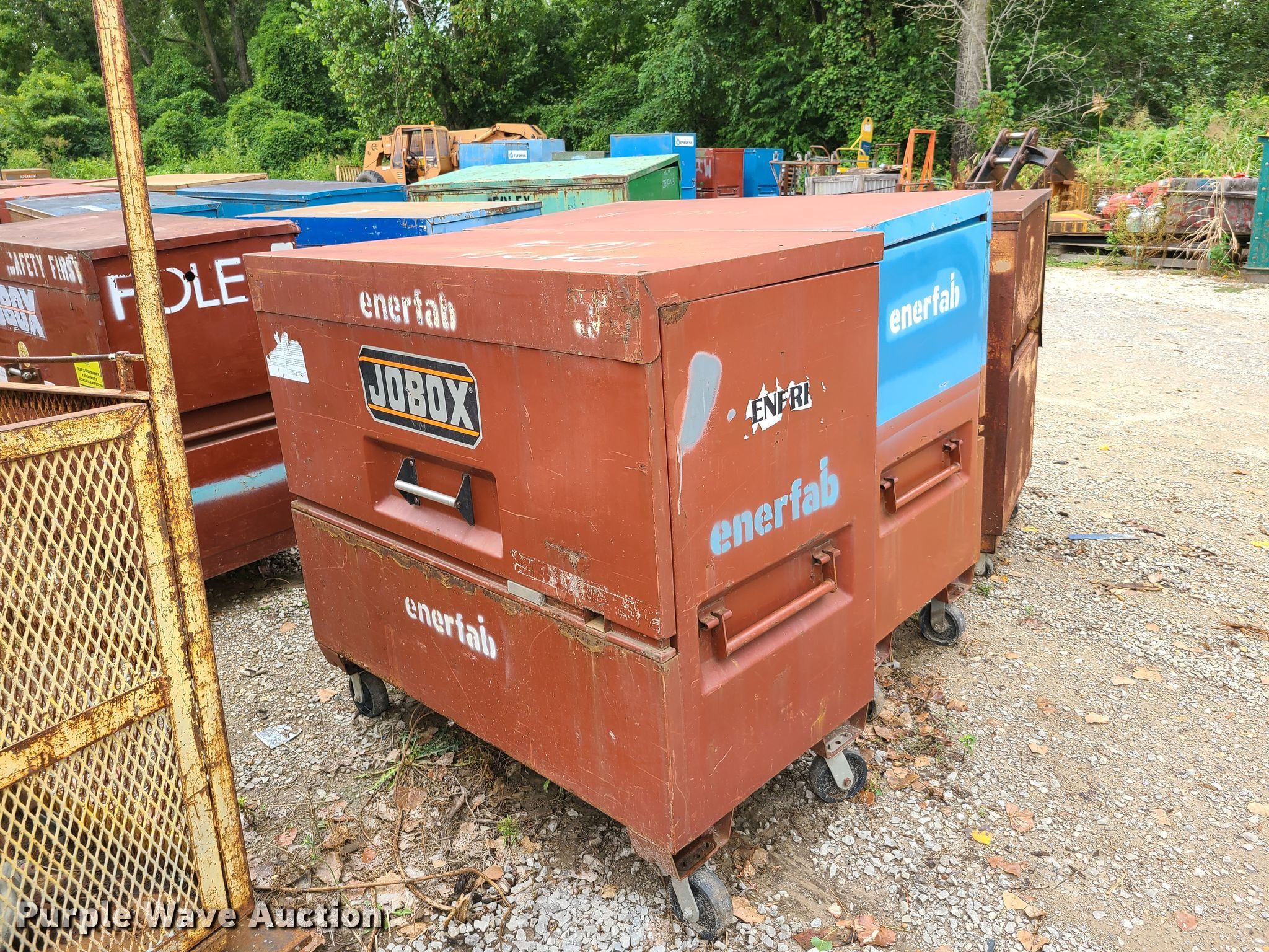 (6) job boxes in Kansas City, MO Item GY9523 sold Purple Wave