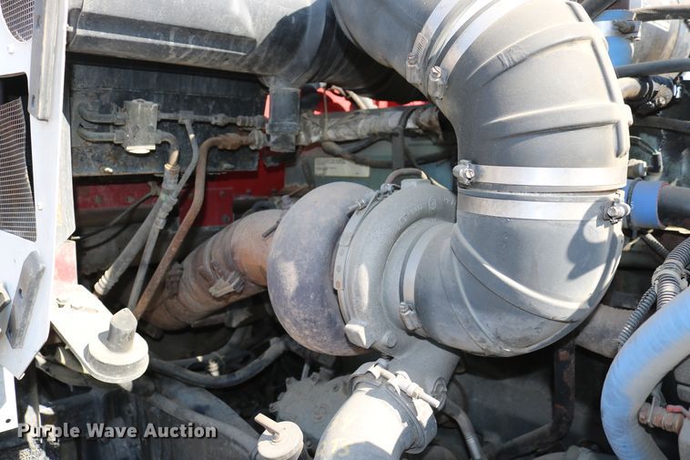 image for item DD6142 1995 Kenworth T800  box truck with mixing system