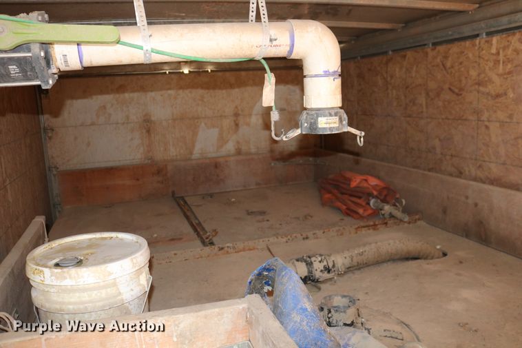 image for item DD6142 1995 Kenworth T800  box truck with mixing system