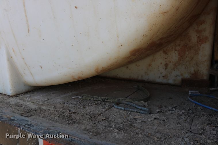 image for item DD6142 1995 Kenworth T800  box truck with mixing system