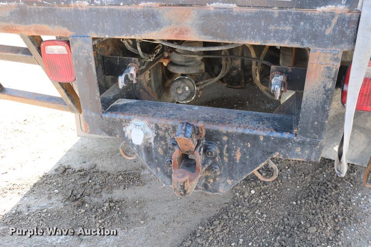 image for item DD6142 1995 Kenworth T800  box truck with mixing system