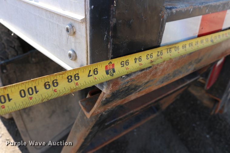 image for item DD6142 1995 Kenworth T800  box truck with mixing system