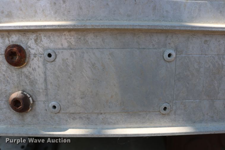 image for item DD6142 1995 Kenworth T800  box truck with mixing system