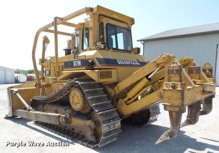 image for item DF0875 1987 Caterpillar D7H  dozer