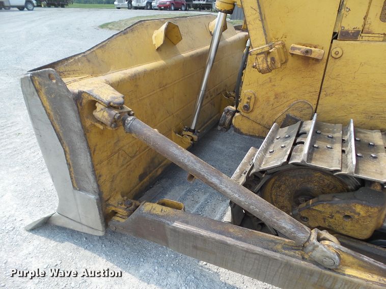 image for item DF0875 1987 Caterpillar D7H  dozer