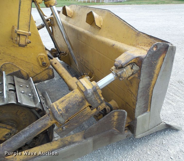 image for item DF0875 1987 Caterpillar D7H  dozer