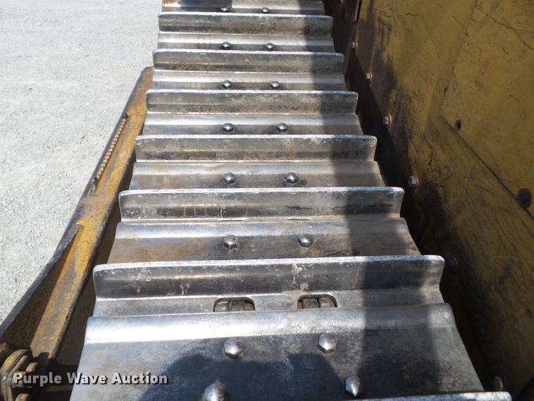 image for item DF0875 1987 Caterpillar D7H  dozer