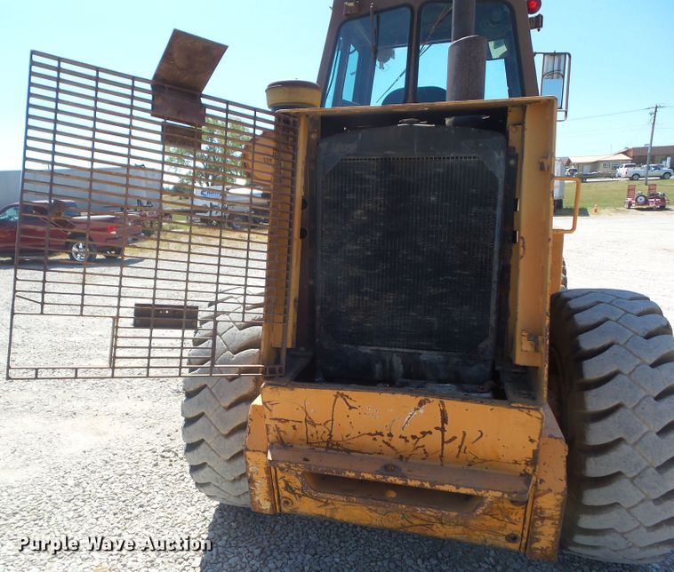 image for item DF0880 1987 Case W20C  wheel loader
