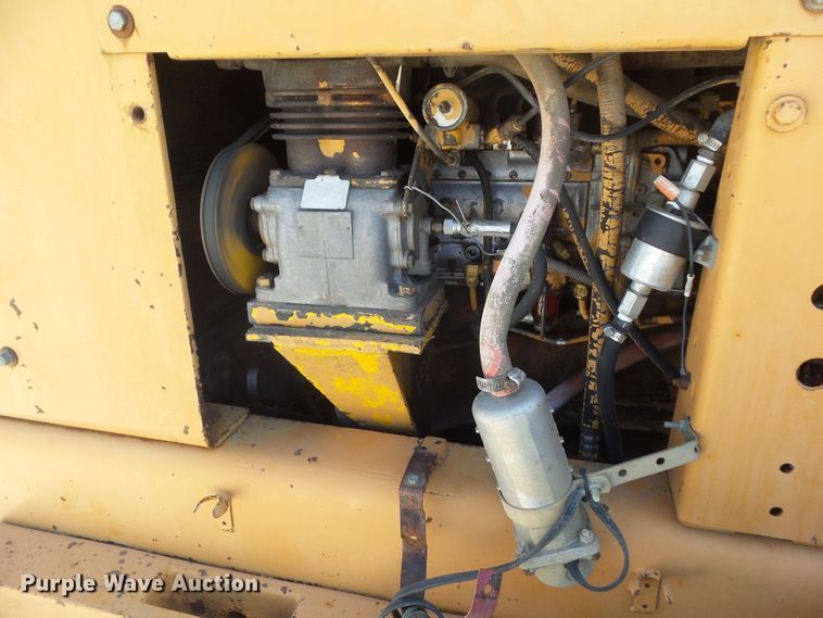 image for item DF0880 1987 Case W20C  wheel loader