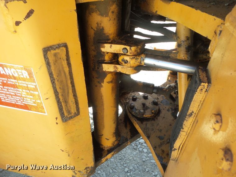 image for item DF0880 1987 Case W20C  wheel loader