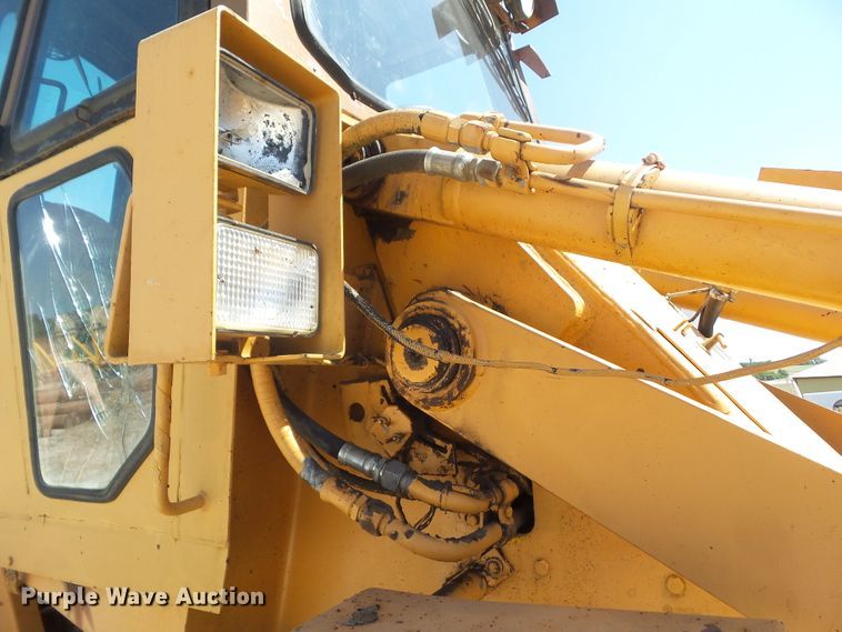image for item DF0880 1987 Case W20C  wheel loader