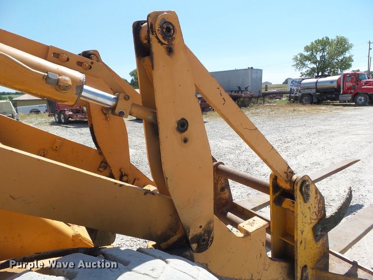 image for item DF0880 1987 Case W20C  wheel loader