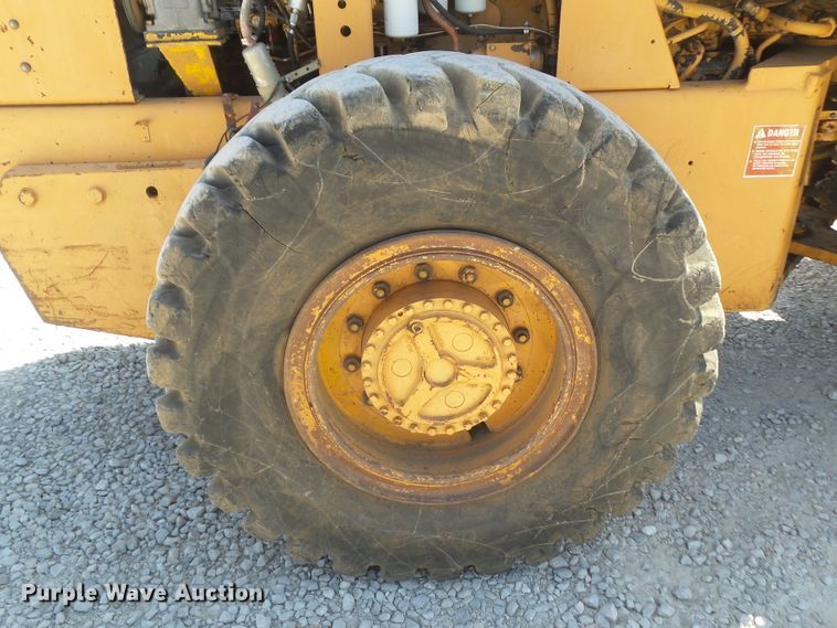 image for item DF0880 1987 Case W20C  wheel loader