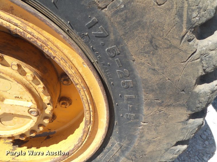 image for item DF0880 1987 Case W20C  wheel loader