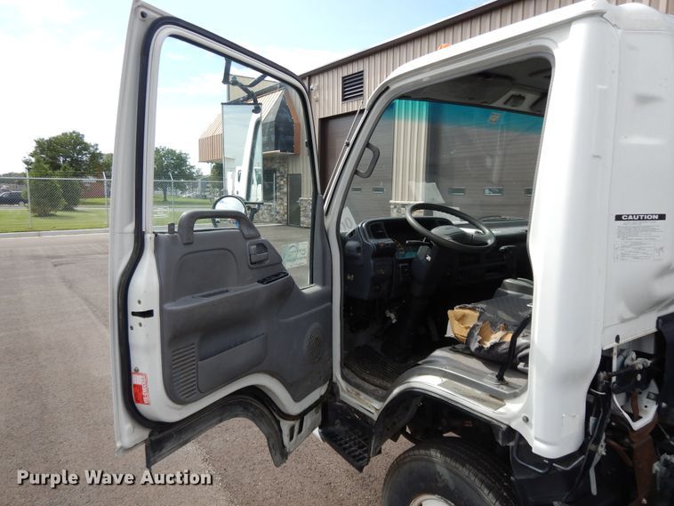 image for item DF5302 2006 Isuzu  sewer jetter truck