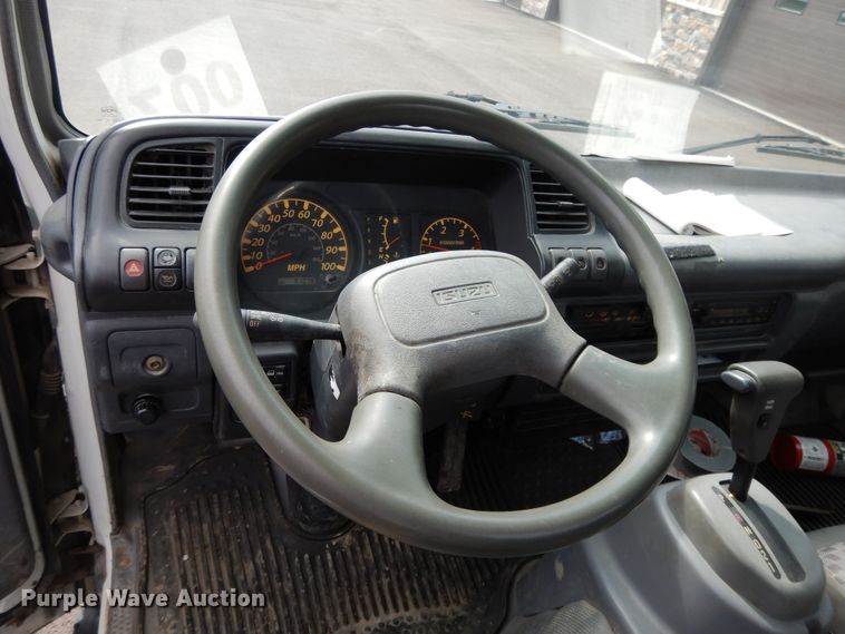 image for item DF5302 2006 Isuzu  sewer jetter truck