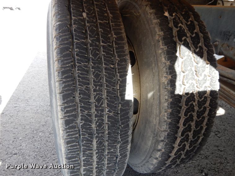 image for item DF5302 2006 Isuzu  sewer jetter truck