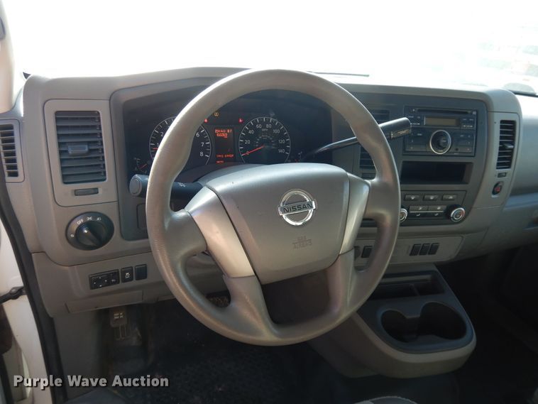 image for item DF5306 2014 Nissan NV2500  van