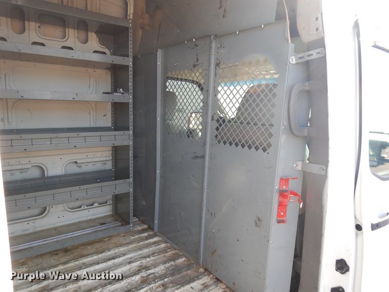 image for item DF5306 2014 Nissan NV2500  van