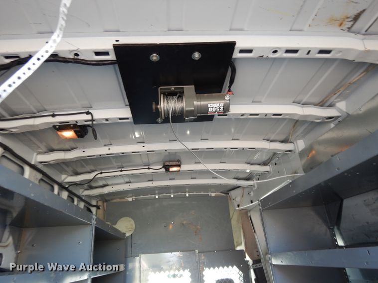 image for item DF5306 2014 Nissan NV2500  van