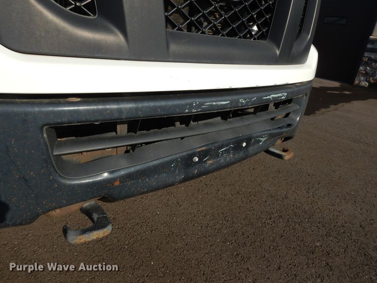 image for item DF5306 2014 Nissan NV2500  van