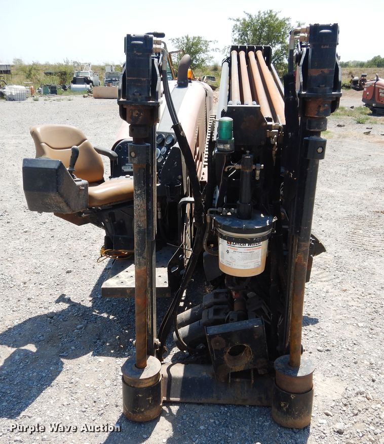image for item DG1464 2010 Ditch Witch JT2020 Mach 1  directional boring unit