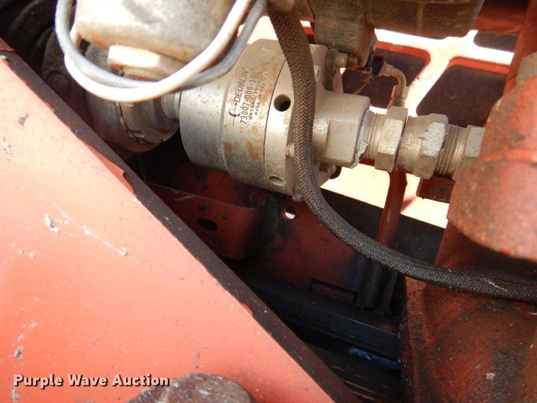 image for item DG1464 2010 Ditch Witch JT2020 Mach 1  directional boring unit