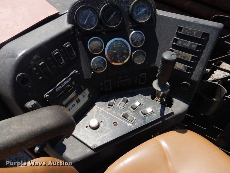 image for item DG1464 2010 Ditch Witch JT2020 Mach 1  directional boring unit