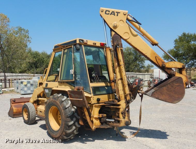 image for item DG1465 Caterpillar 416  backhoe