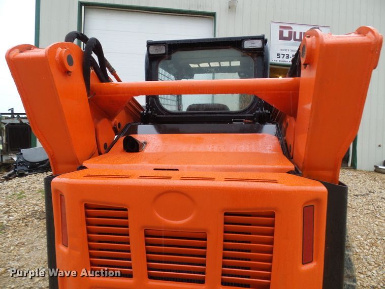 image for item DG2091 Kubota SVL90-2  tracked skid steer loader