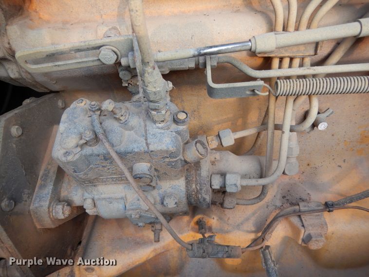 image for item DG6915 1997 John Deere 450G LT  dozer