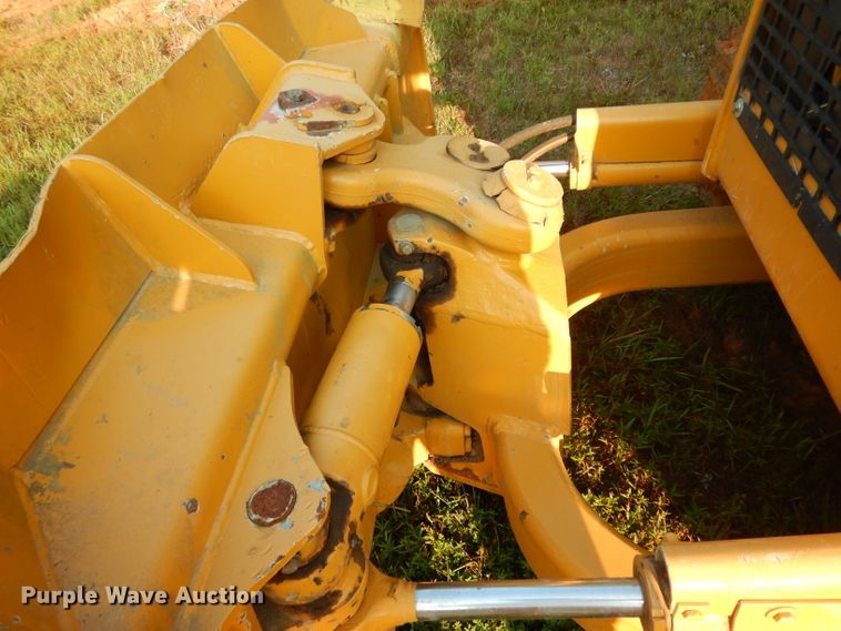 image for item DG6915 1997 John Deere 450G LT  dozer