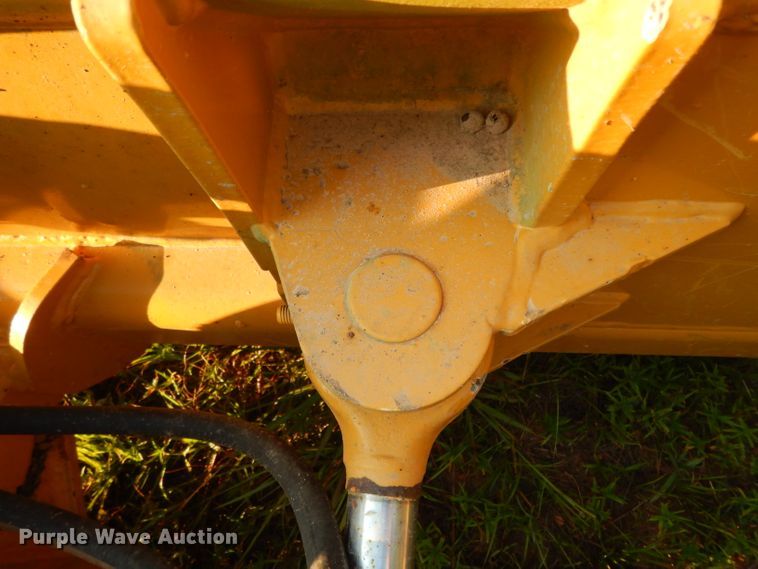 image for item DG6915 1997 John Deere 450G LT  dozer