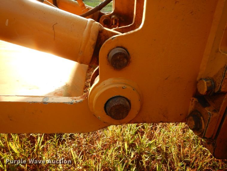 image for item DG6915 1997 John Deere 450G LT  dozer