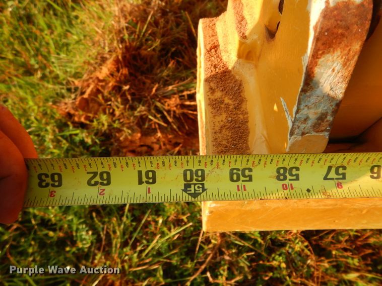 image for item DG6915 1997 John Deere 450G LT  dozer