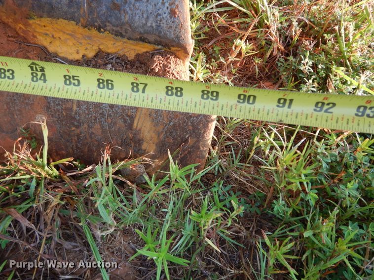 image for item DG6915 1997 John Deere 450G LT  dozer