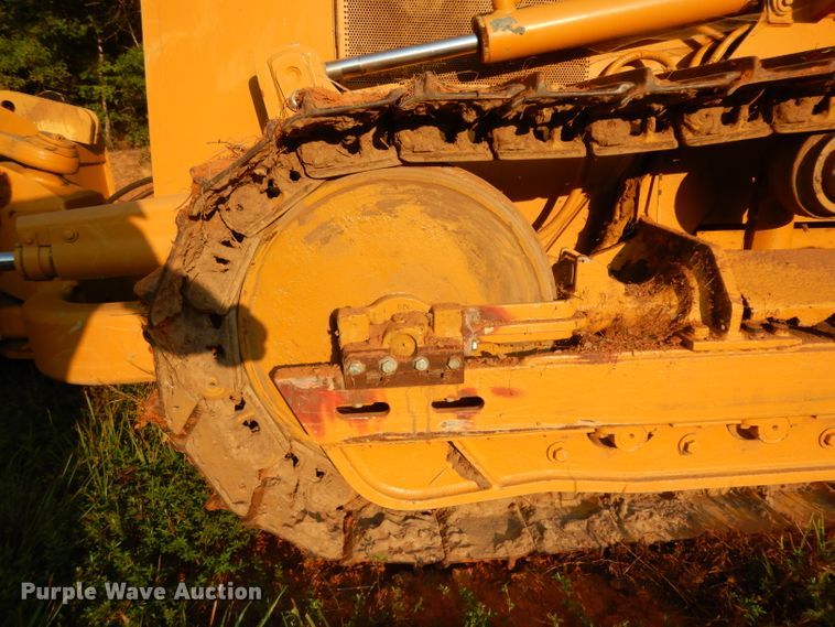 image for item DG6915 1997 John Deere 450G LT  dozer