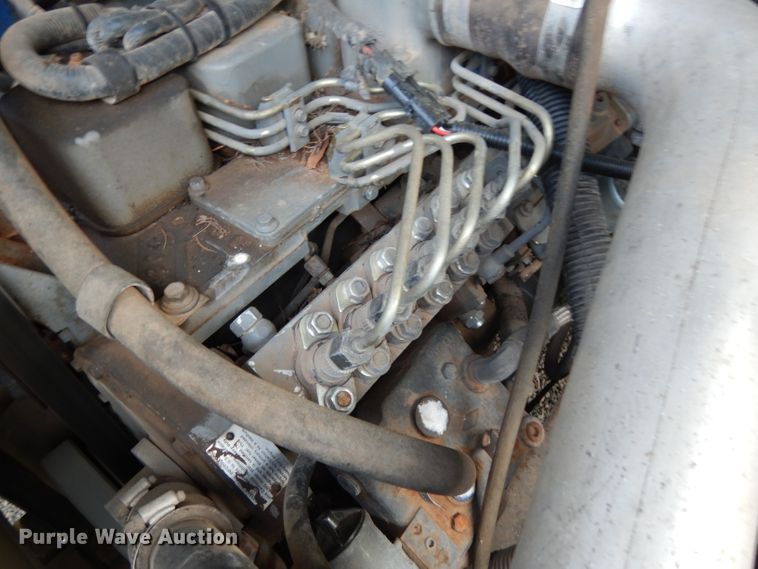 image for item DG6921 1993 Ford F700  dump truck