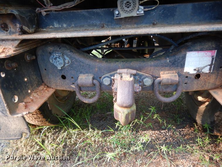 image for item DG6921 1993 Ford F700  dump truck