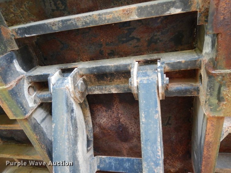 image for item DG6921 1993 Ford F700  dump truck