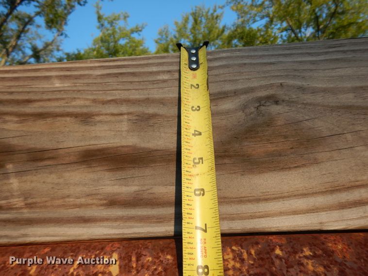 image for item DG6921 1993 Ford F700  dump truck