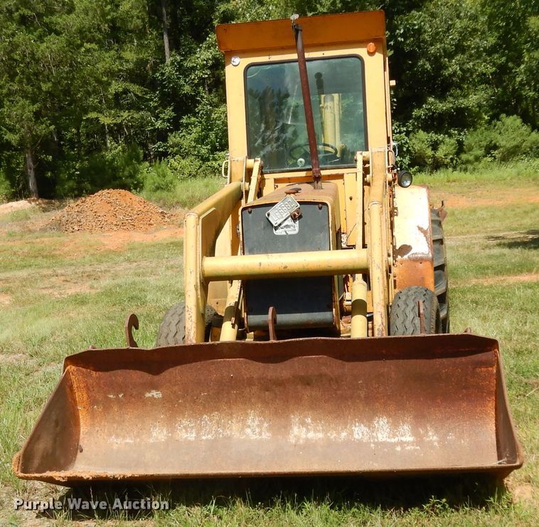 image for item DG6932 1979 John Deere 310A  backhoe