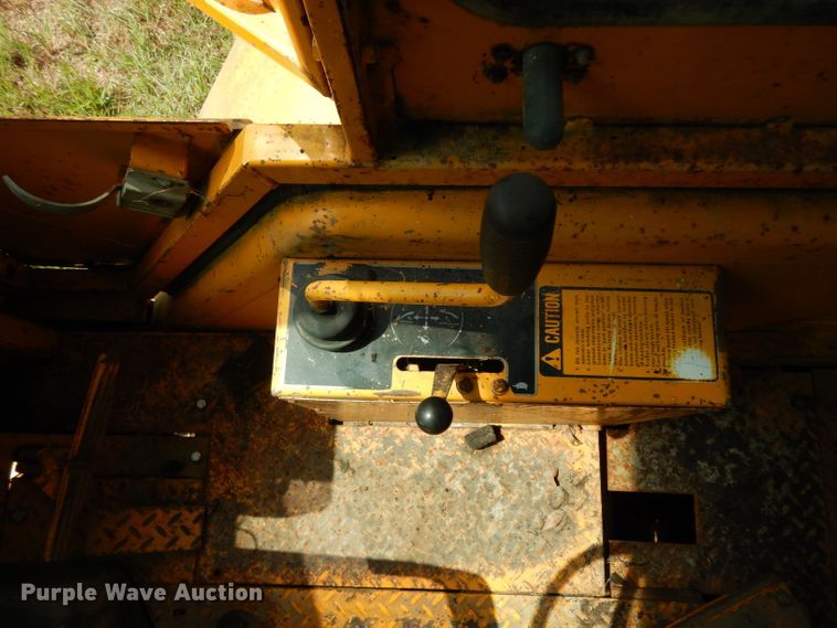 image for item DG6932 1979 John Deere 310A  backhoe