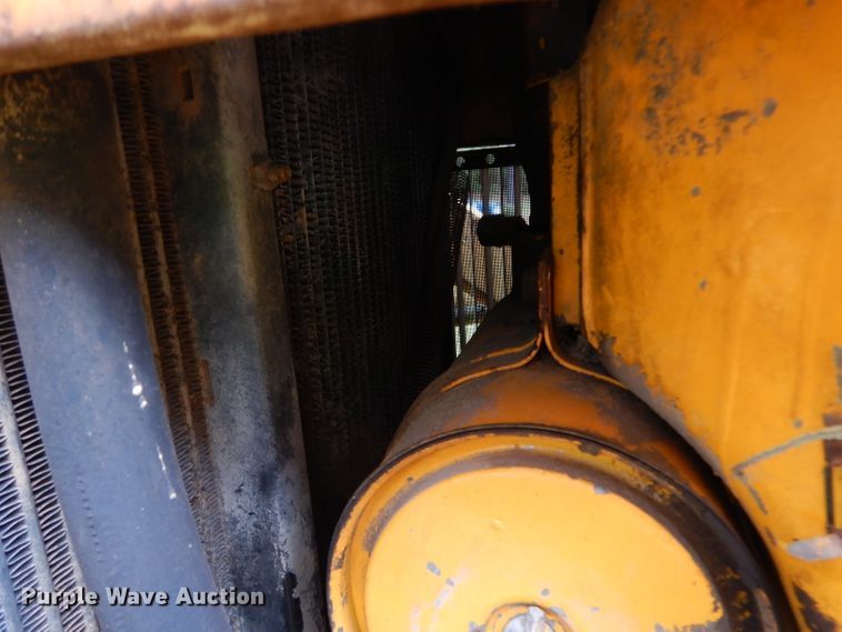 image for item DG6932 1979 John Deere 310A  backhoe