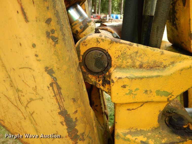 image for item DG6932 1979 John Deere 310A  backhoe